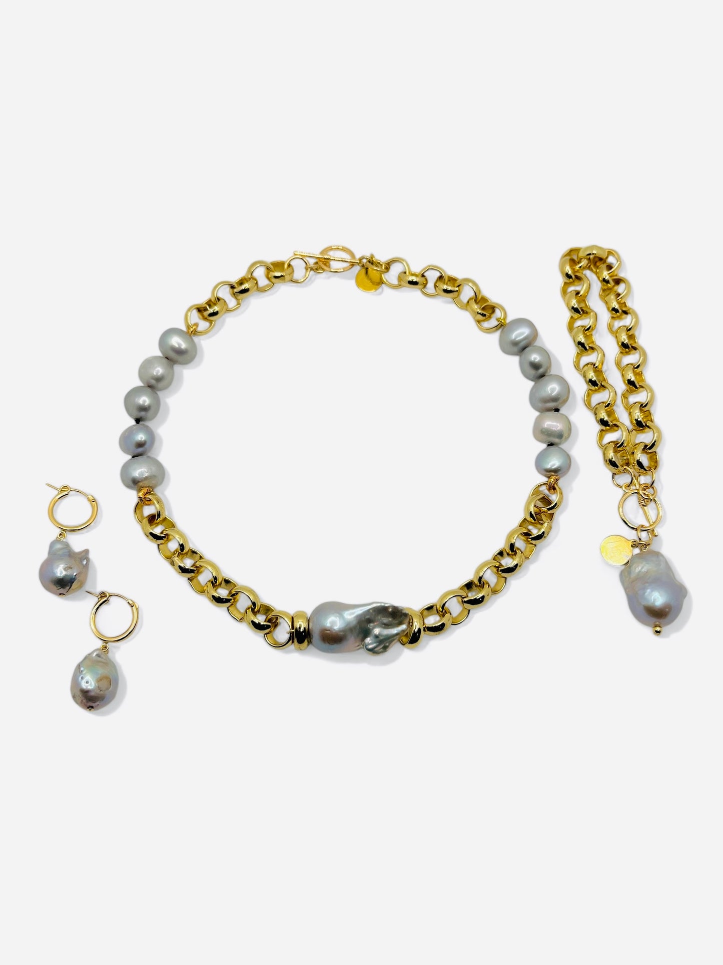 Lina Pearl Necklace Gold