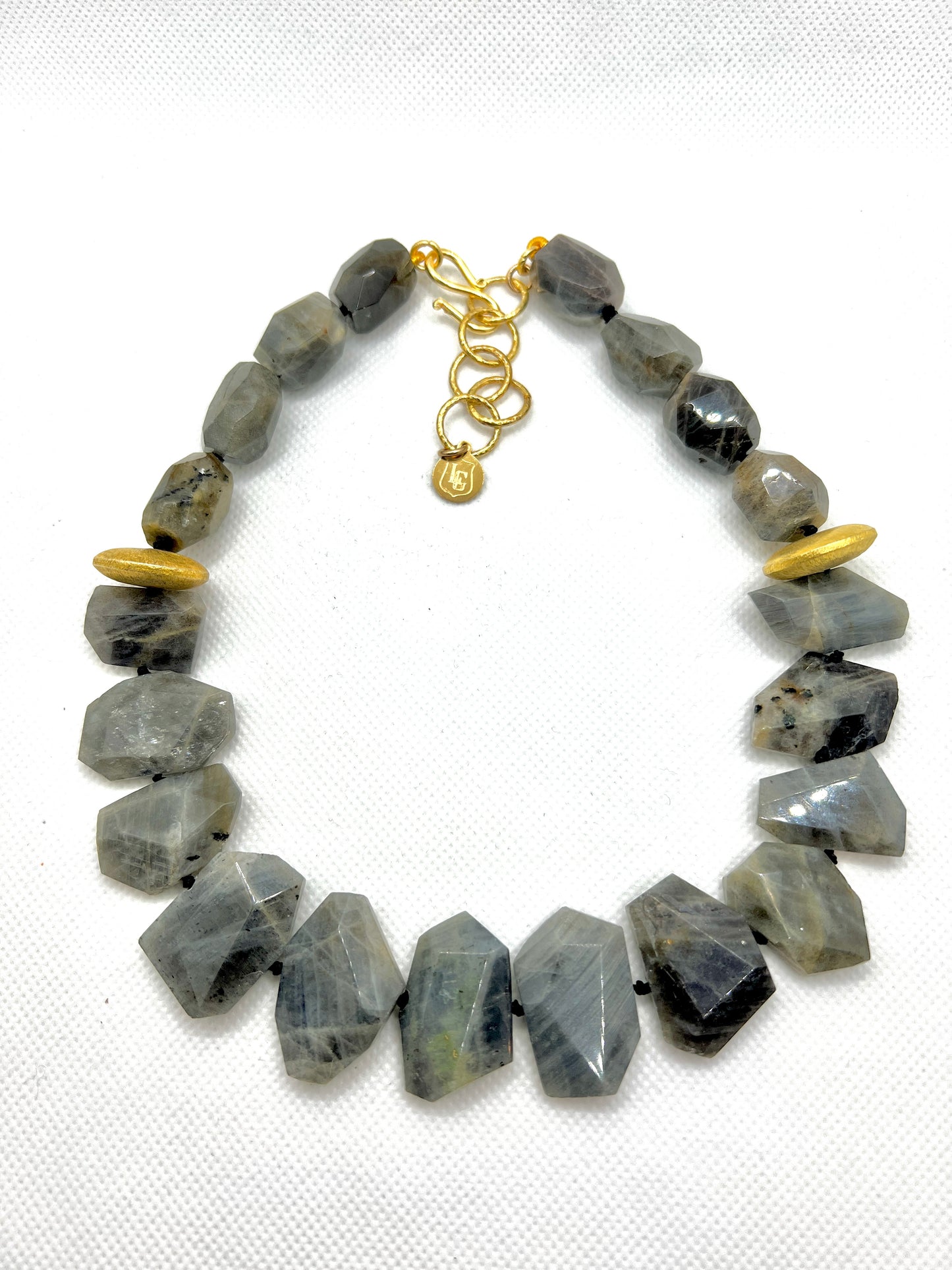 Manhattan Labradorite Collar