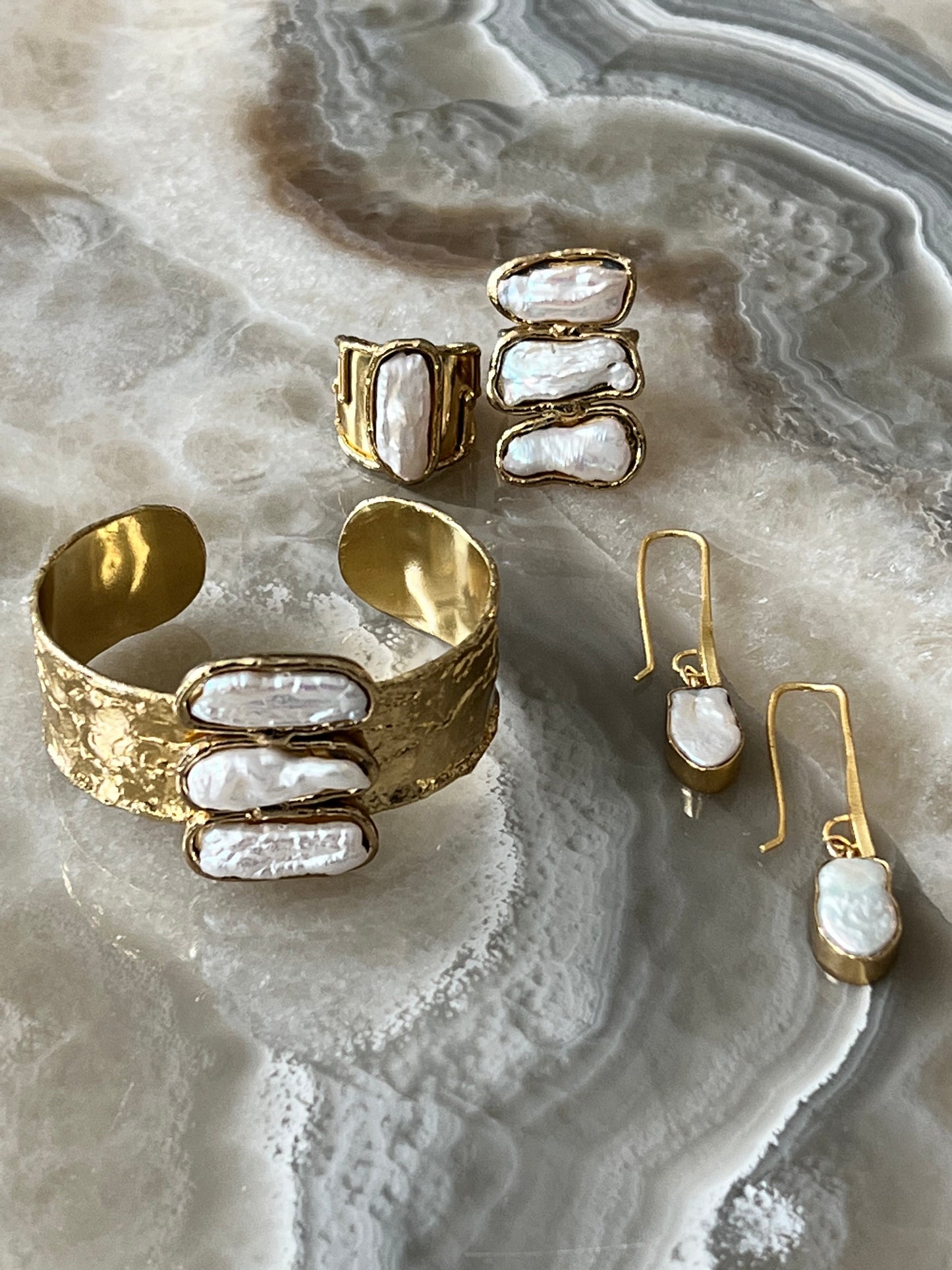 Kelly Stems with Pearl Drop