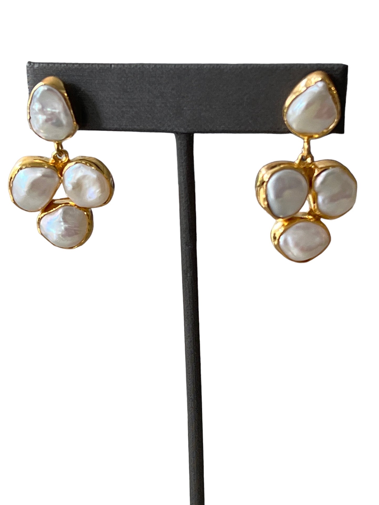 Kelly Pearl Drops Earrings